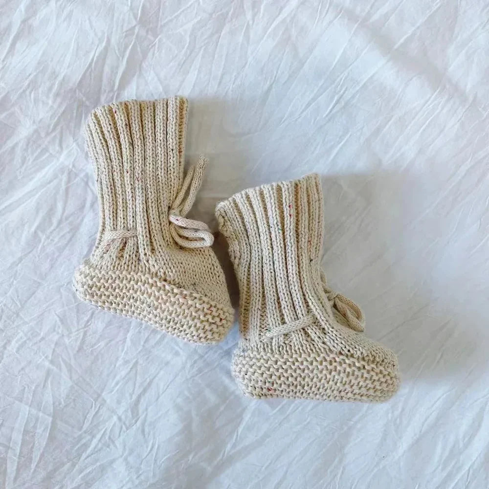 STRICK-BABYSCHUHE