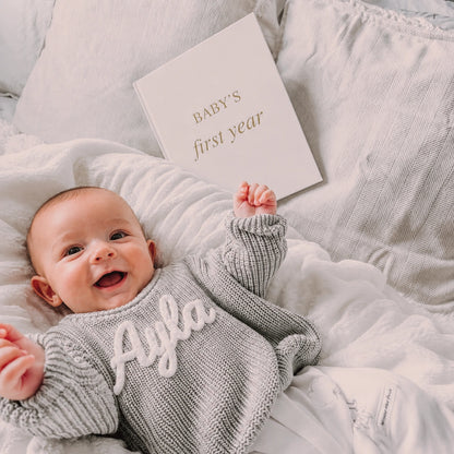 BABY-TAGEBUCH FÜR DAS ERSTE LEBENSJAHR