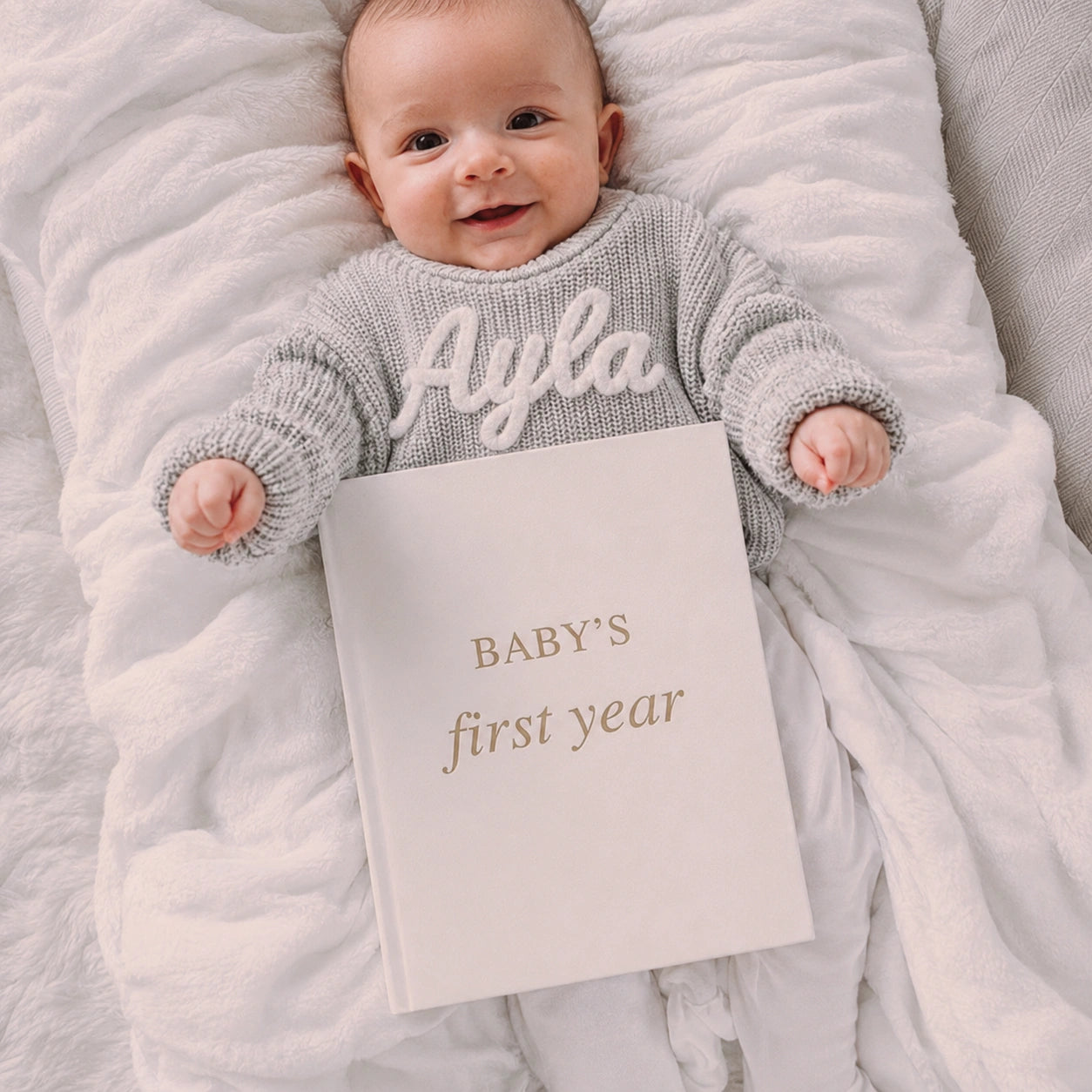 BABY-TAGEBUCH FÜR DAS ERSTE LEBENSJAHR